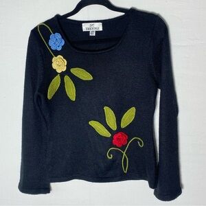 Zhen Pai Black Scoop Neck Cashmere Knit Sweater with Floral Embroidery S